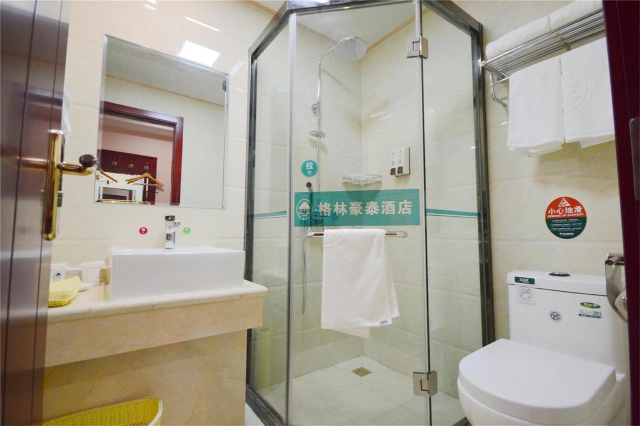 Greentree Inn Shenyang Shengjing Hospital Shenyang Liaol Road Business Hotel Buitenkant foto